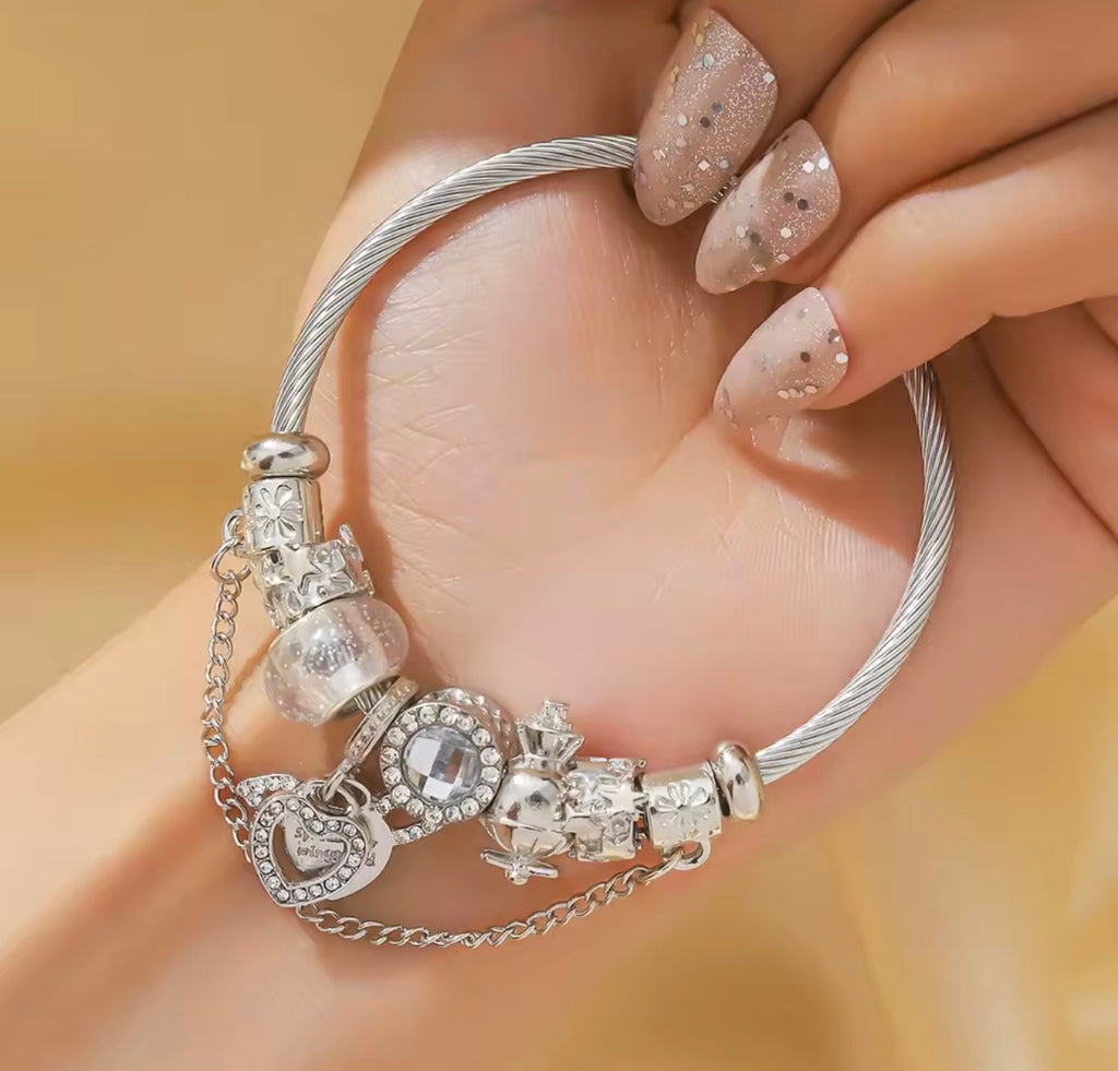 “The Angel” Charm Bracelet 🔥 HOT SELLER 🔥
