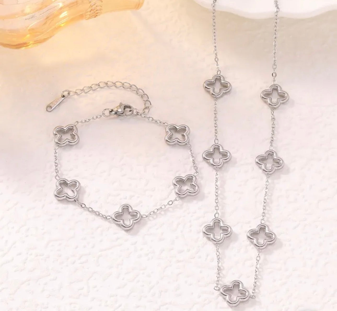 Four Leaf Clover Set ✨NEW✨
