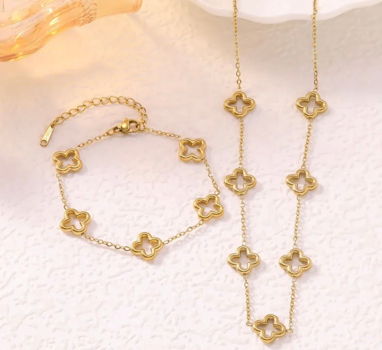 Four Leaf Clover Set ✨NEW✨